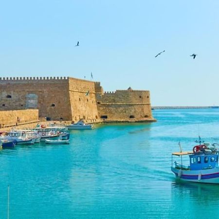 Elegant Fully Equipped Apartment Near City Centre Heraklion Exterior foto