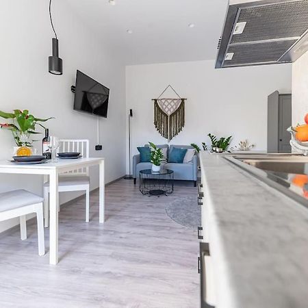 Elegant Fully Equipped Apartment Near City Centre Heraklion Exterior foto